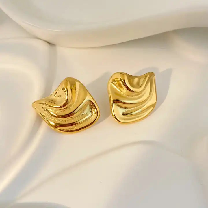 Mar Stud Earrings