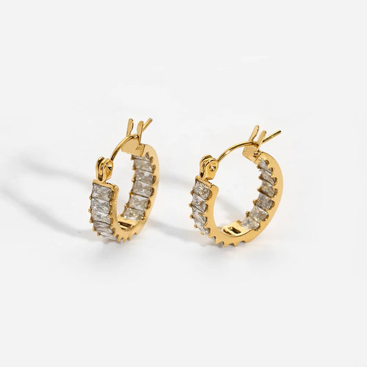 Cata Huggie Hoop Earrings